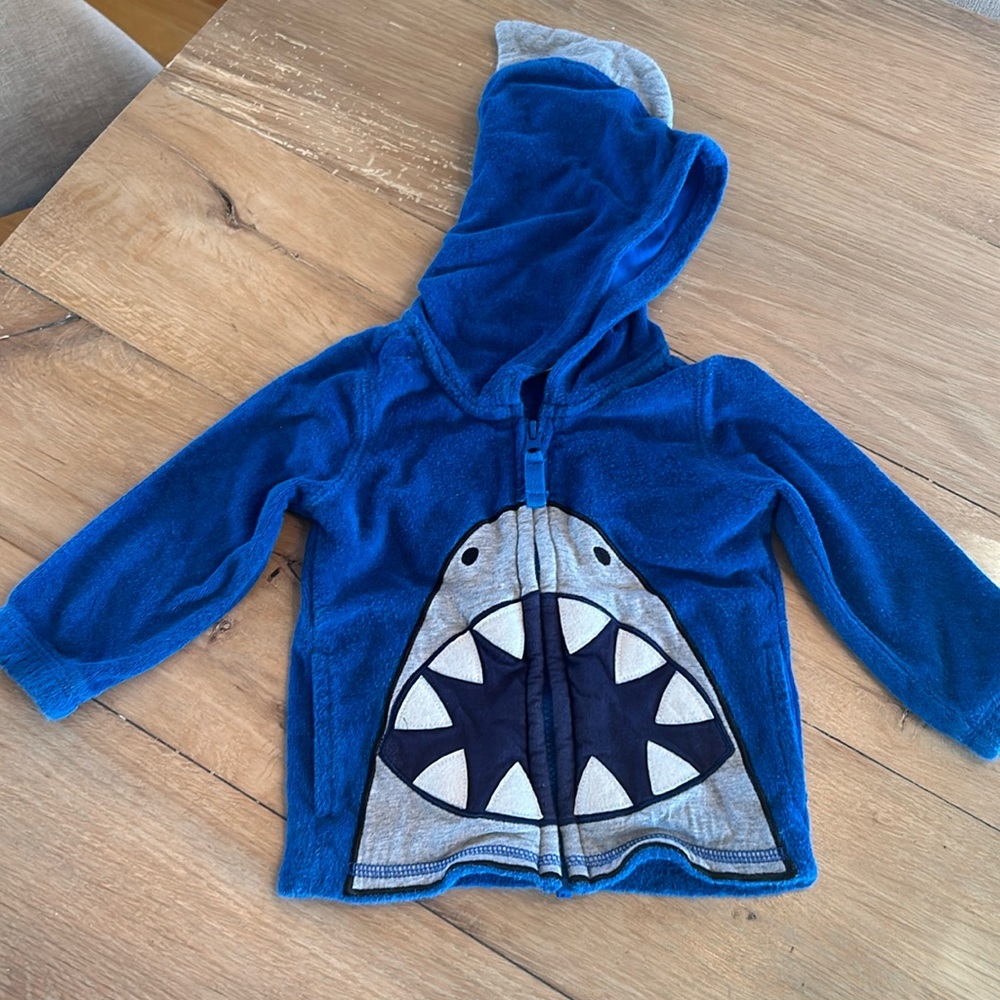 Shark terry pool hoodie